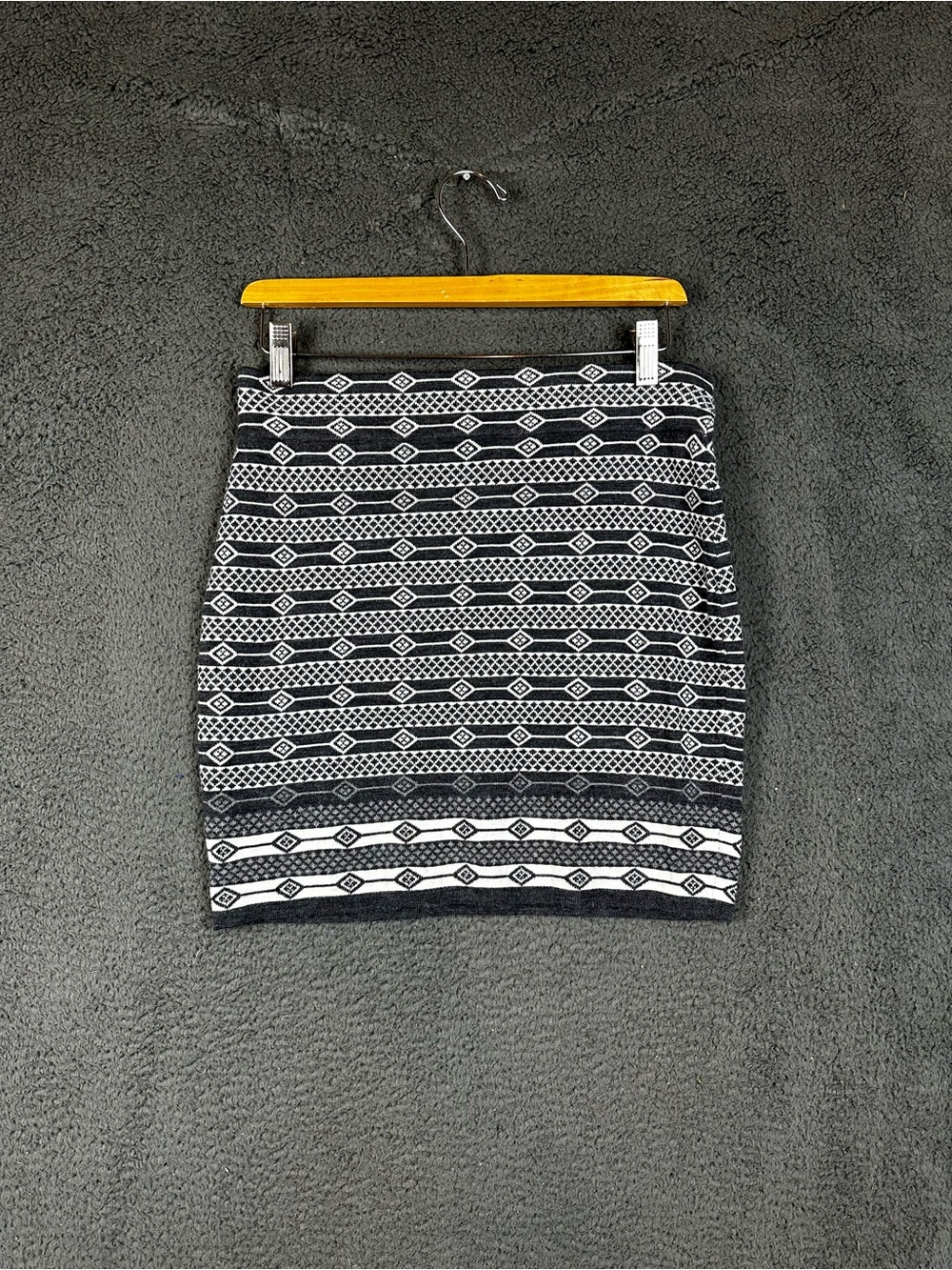 Krimson Klover Womens Gray White Geometric Knit Fair Isle Mini Skirt Size M
